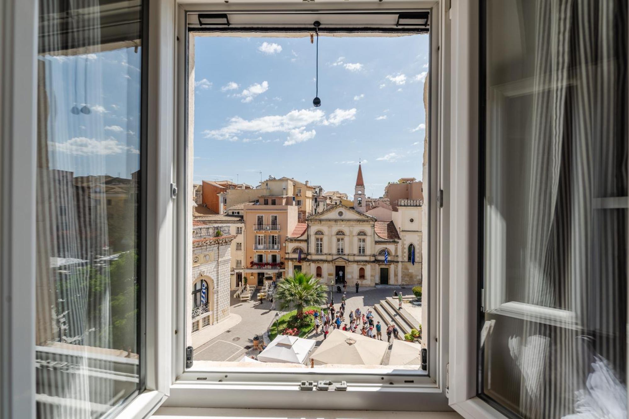 "San Giacomo Square Apt." In The Heart Of Old Town Corfu  Екстер'єр фото
