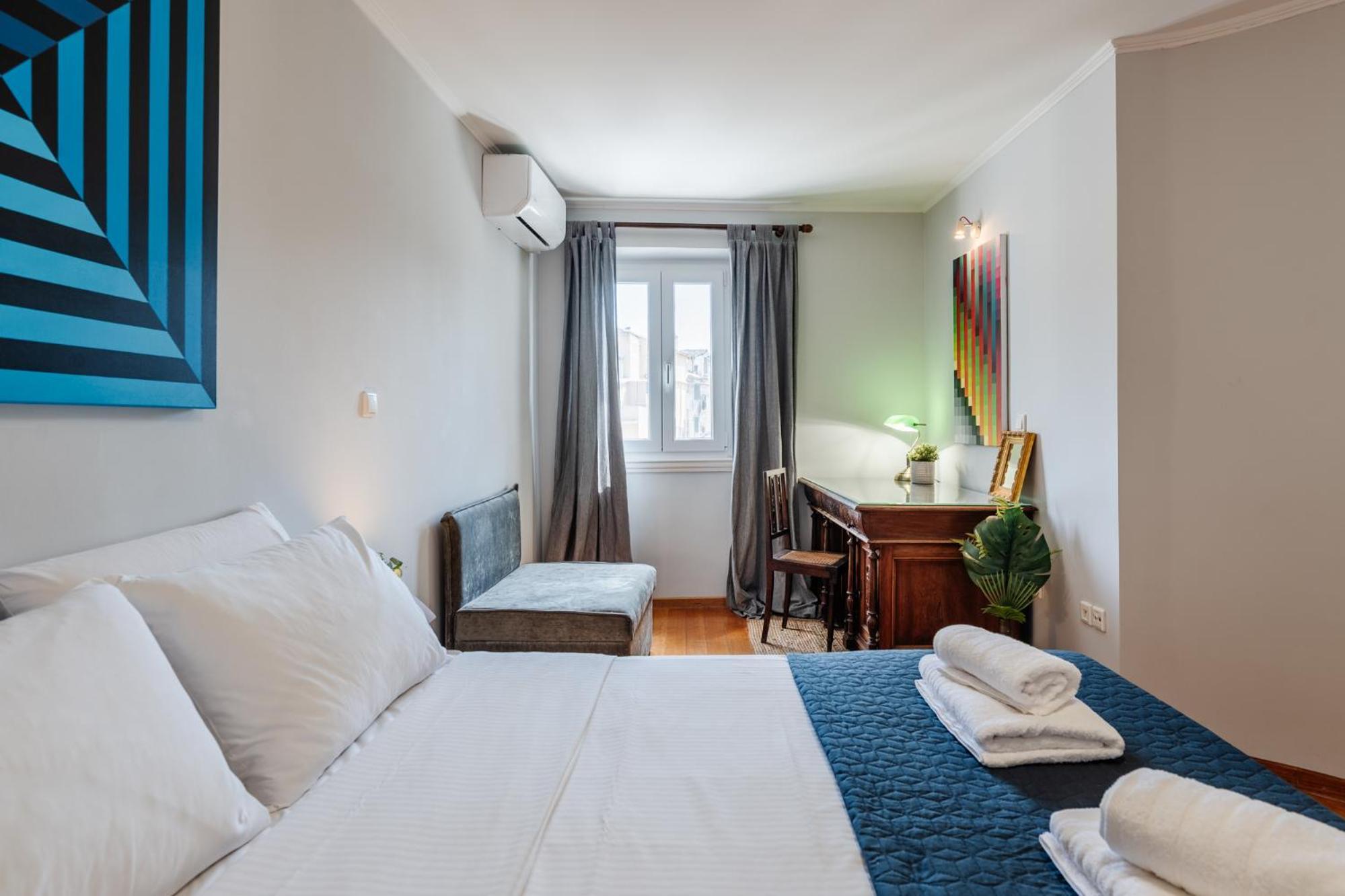"San Giacomo Square Apt." In The Heart Of Old Town Corfu  Екстер'єр фото